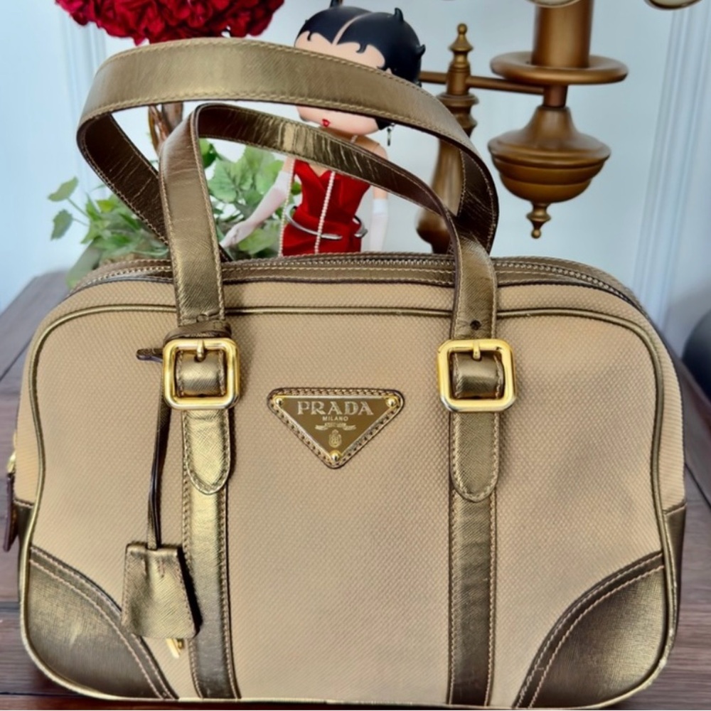 👛SALE “Prada” 💯% Authentic Medium Boston Bag in Canvas and Leather